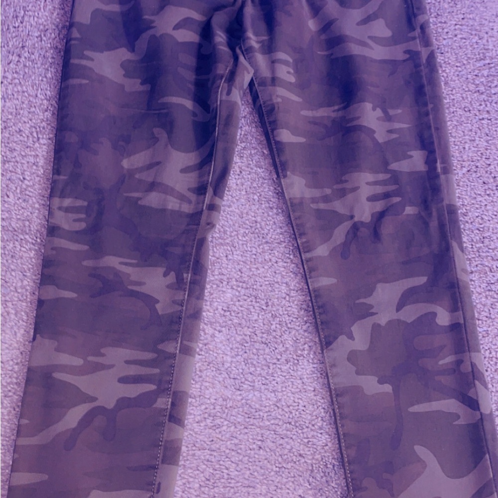 Women’s  Camouflage Pants